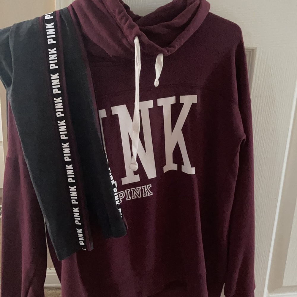 PINK hoodie && matching leggings!